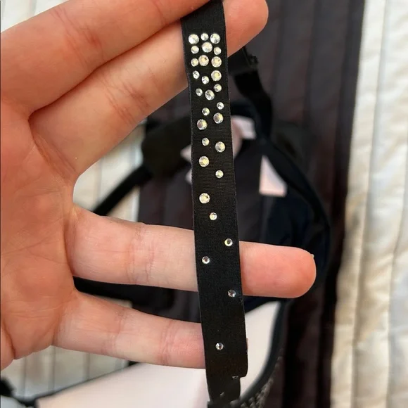 NWOT! Victoria’s Secret Bling Push-Up Bra